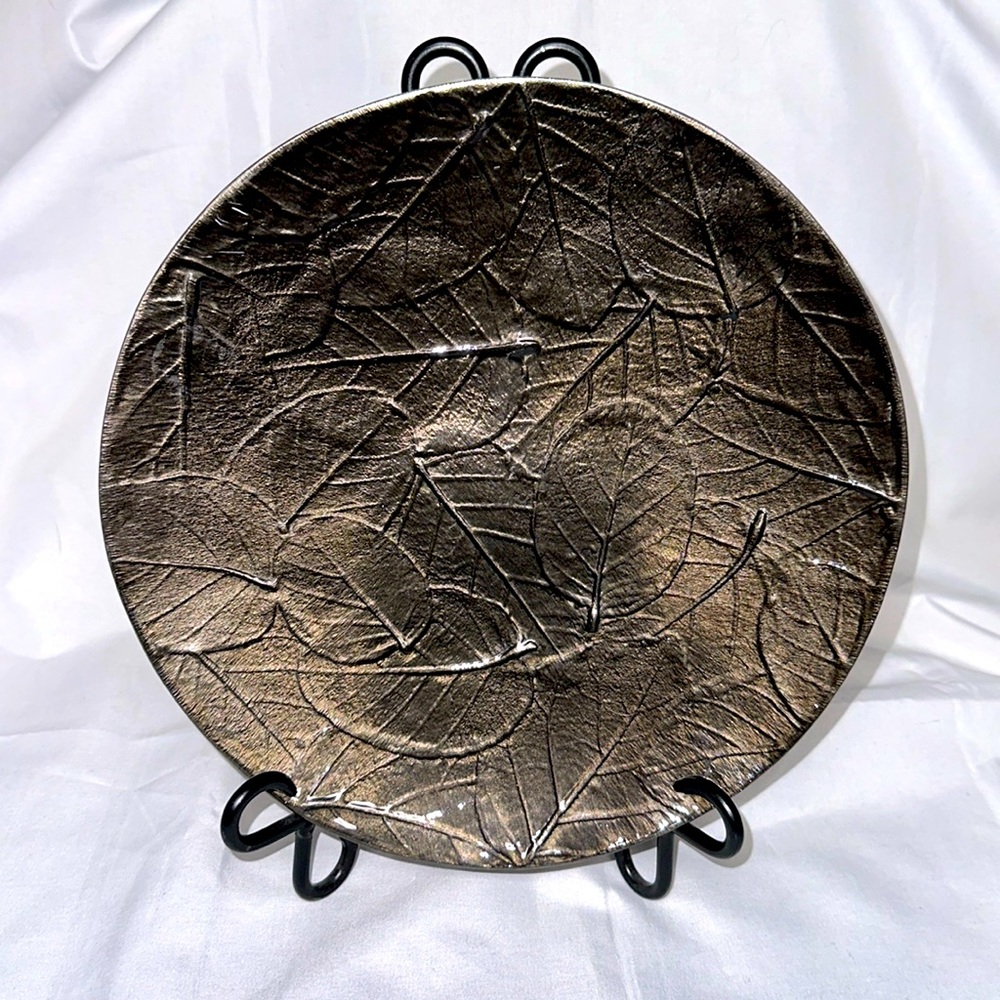 Decorative plate